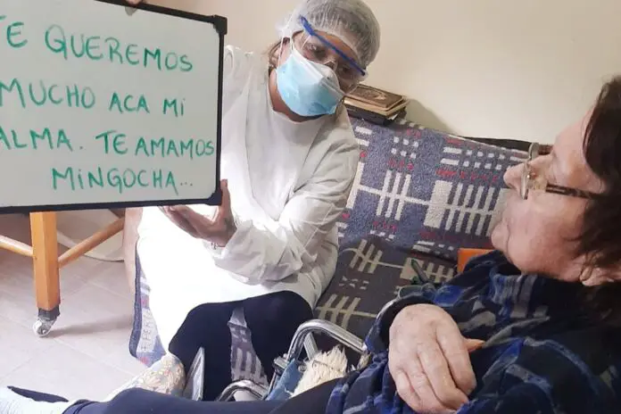 Cuidadores-gerontologicos