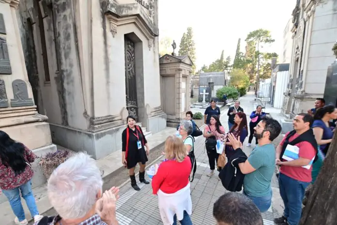 visita en cementerio