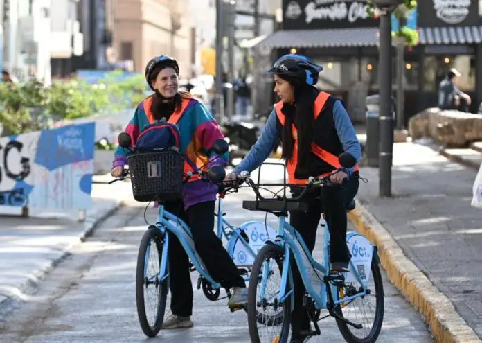 WhatsApp Image 2023-05-02 at 16.45.04