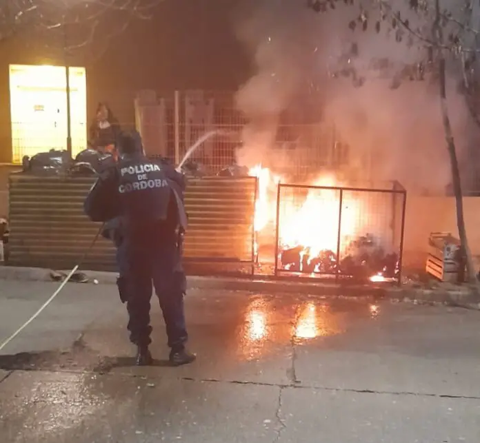 incendio basura howard