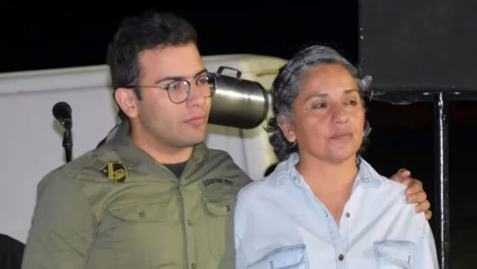 Marcela Acuña y César Sena