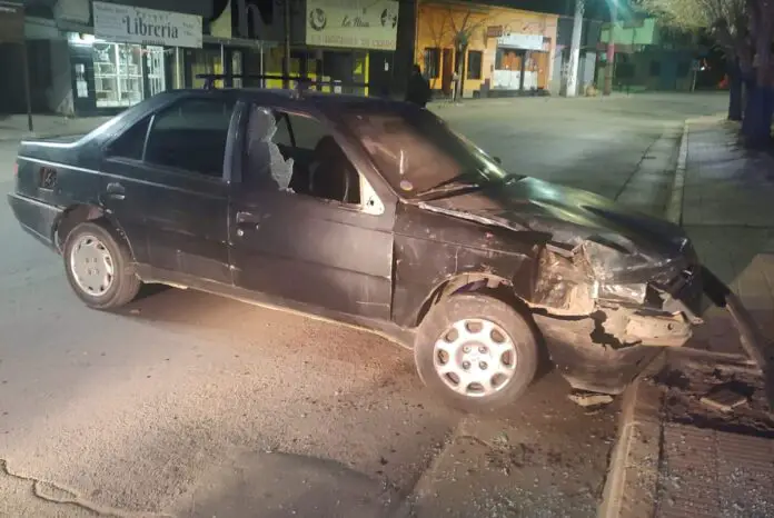 choque contra arbol en bialet
