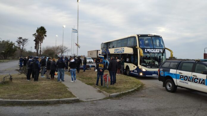 80 kilos de droga en colectivo