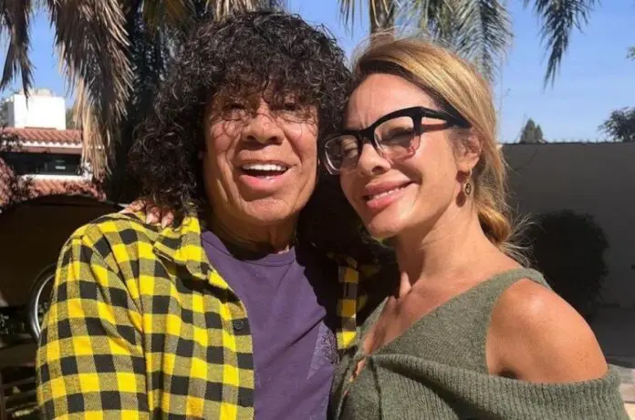 Mona Jimenez Internado