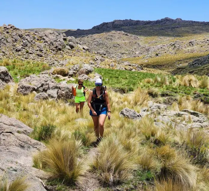 trekking