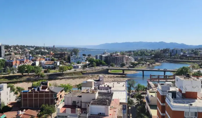 carlos-paz-despejado-10-10-23