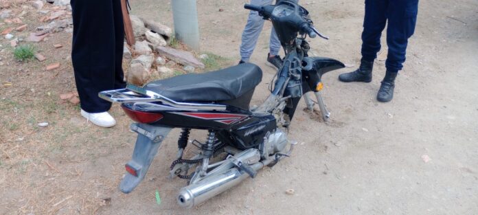 le cortaron las piernas