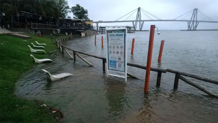 evacuados en Corrientes