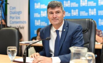 Fuerte impacto en la gestión de Passerini: el intendente saca a un secretario para eyectar a Moreno del Concejo