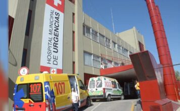 Una mujer murió al caer de una moto en Córdoba