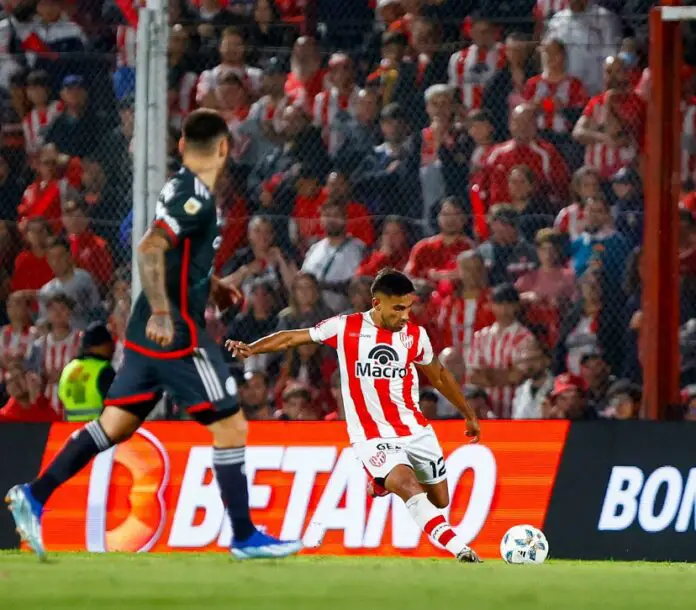 instituto river