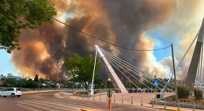 Carlos Paz padeció un incendio histórico en 2023.