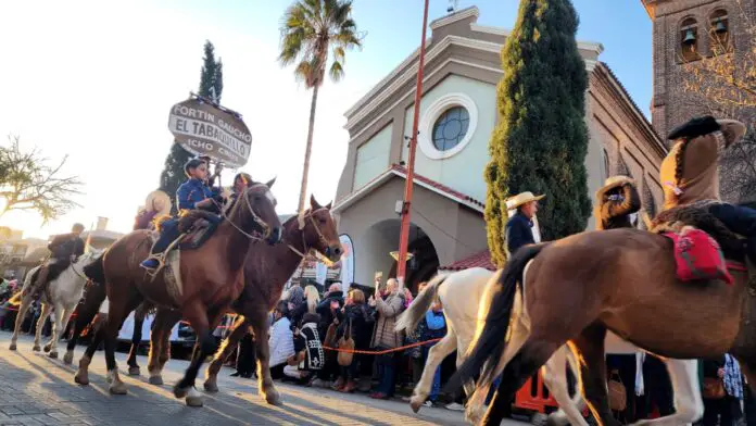 Desfile-Gaucho-16-07-24 (44)