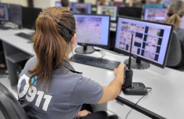 911