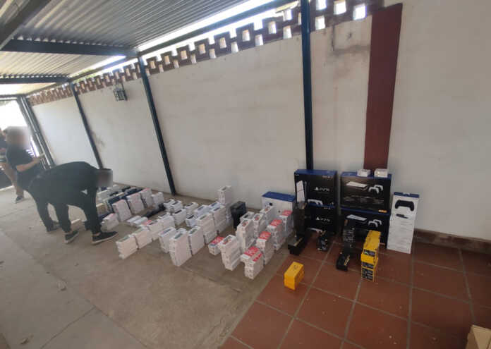 Córdoba allanamiento mercadería contrabando (4)