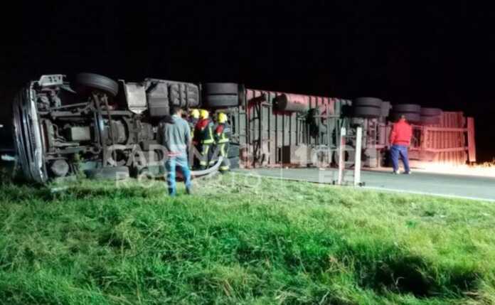 Foto gentieza autopista Córdoba Rosario