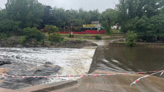 Creciente carlos paz