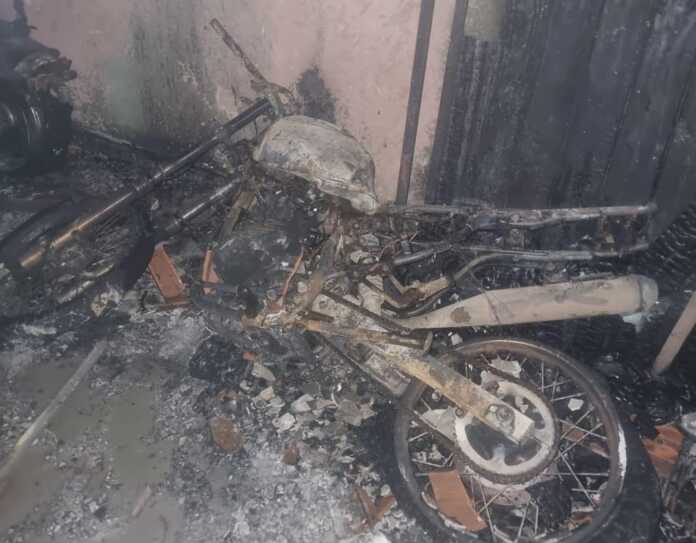 incendio en una vivienda de barrio santa isabel III