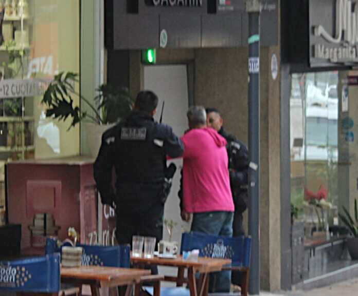 WhatsApp Image 2025-04-24 at 18.04.07