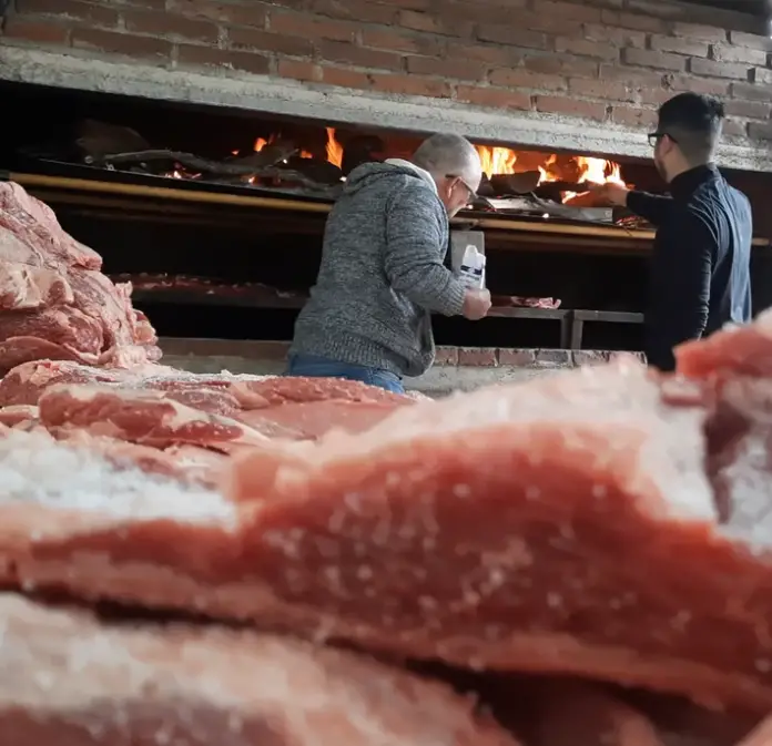 fondo 1 de mayo 2024