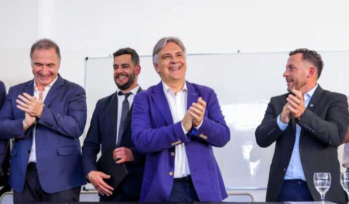 llaryora en tanti (1)