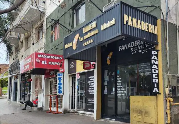 panaderia la medialuna2