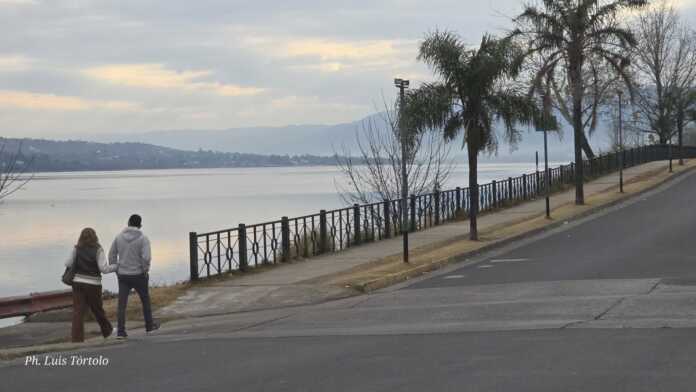 lago san roque