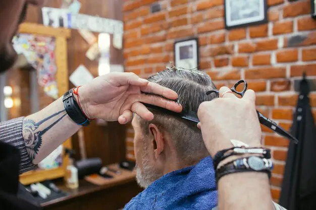 peluqueria gratis para jubilados
