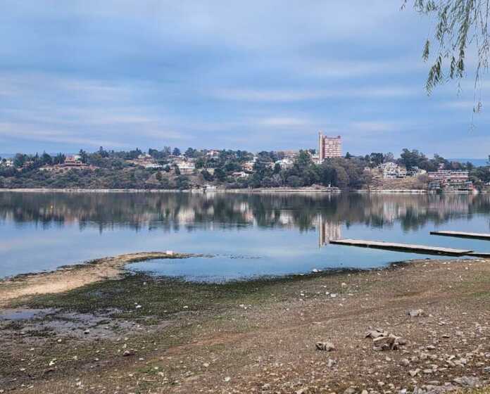 lago bajo