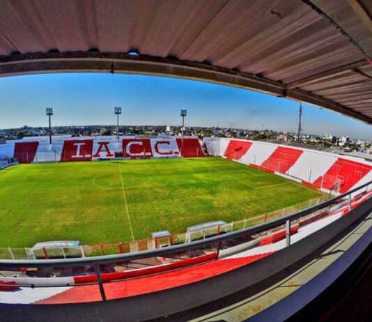 Instituto, necesitado, recibe a Defensa y Justicia, equipo invicto en la última docena de partidos