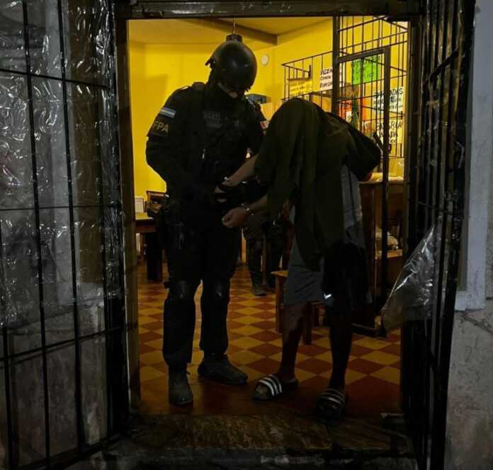 detención local de comidas