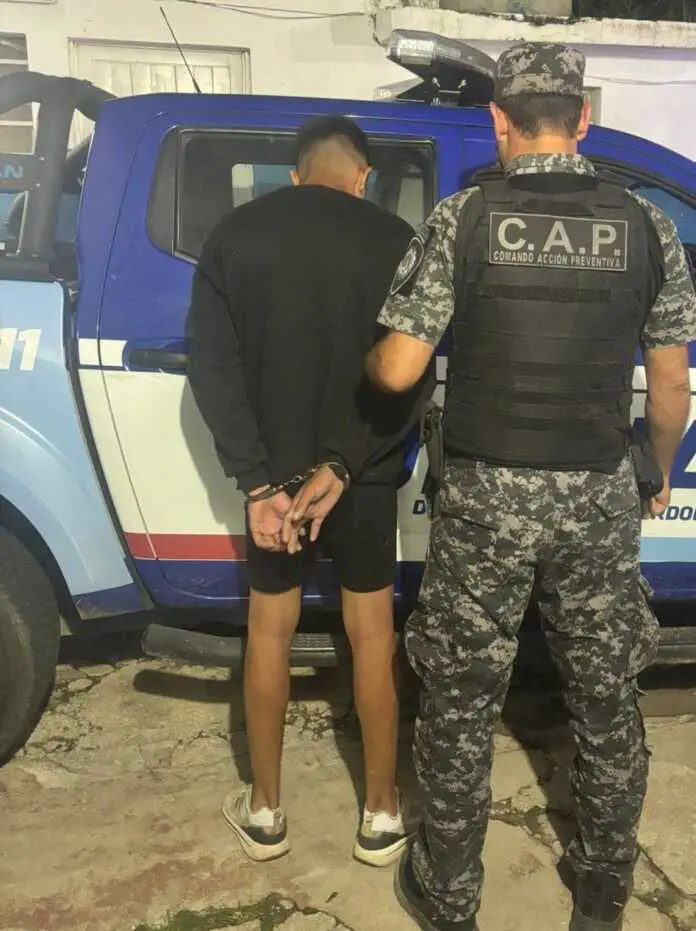 detenido por robar un celular en carlos paz