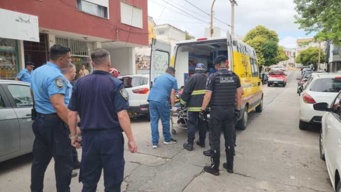 mujer cayó