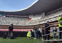 Trágico final en la reapertura del Estadio Azteca: murió un hincha mexicano
