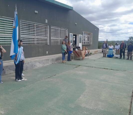 Villa Parque Síquiman: atacaron la vivienda de una docente y crece la preocupación por amenazas en escuelas