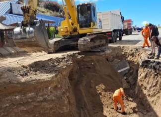 Socavón y ruta cortada: Siguen los trabajos para reparar el camino de las Altas Cumbres