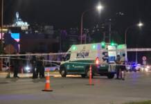 Una mujer fue embestida por una moto en avenida Uruguay: Fue trasladada a Córdoba y está grave