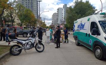 Otra mujer fue embestida por una motocicleta en pleno centro de Carlos Paz