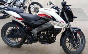 Secuestraron dos motos conducidas por menores en pleno centro de Carlos Paz