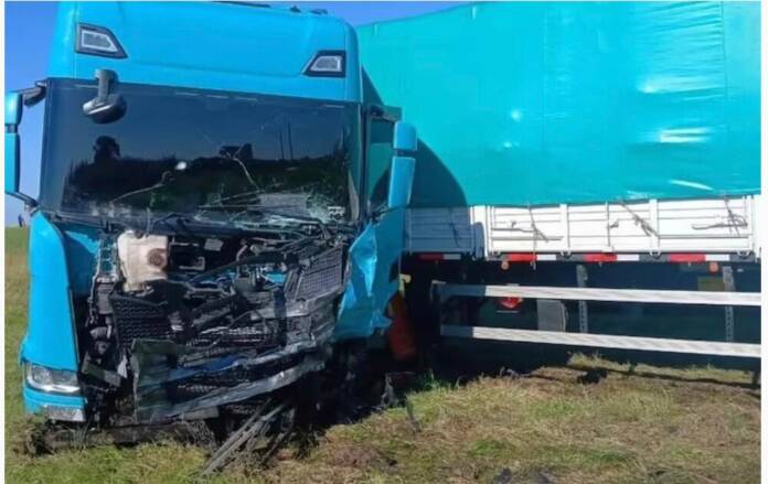 camión choque frontal