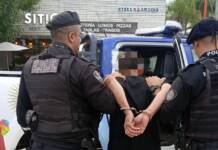 Fue detenido en pleno centro de Carlos Paz por insultar a la Policía