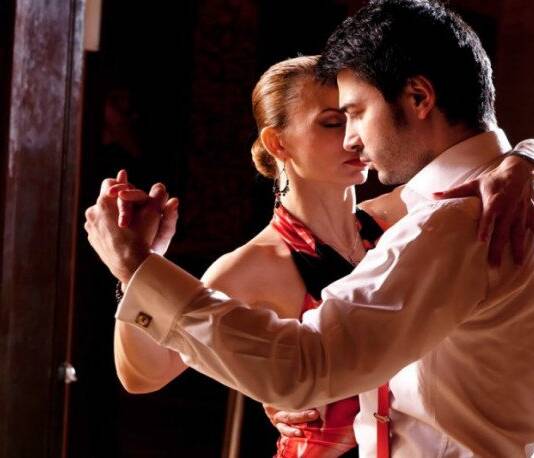 Villa Carlos Paz se abraza al 2×4: el mapa del tango que no para de crecer