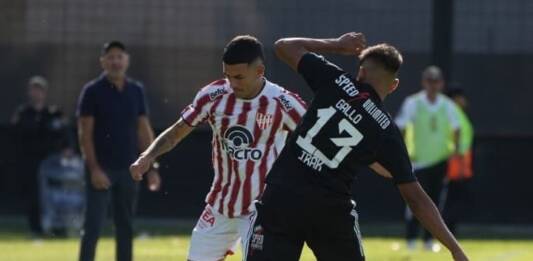 Instituto pegó en el momento justo ante Riestra y se ilusiona con los playoffs