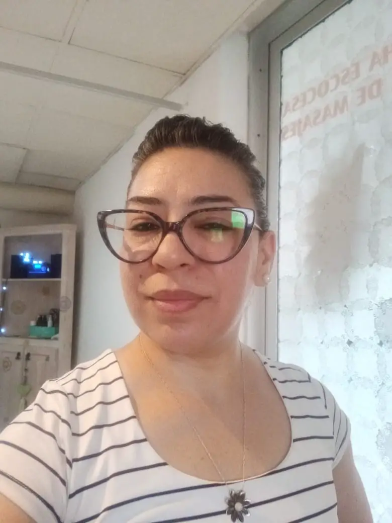 Romina Albornoz, instructora.