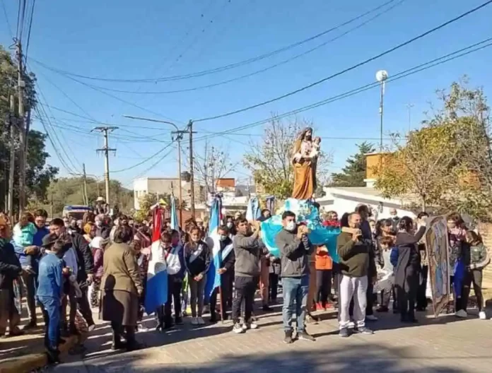 villa santa cruz del lago fiestas patronales