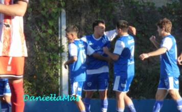 Atlético le ganó al líder del torneo en la previa al clásico carlospacense