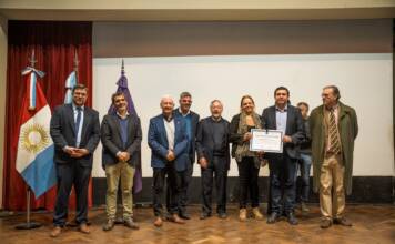 Icho Cruz fue premiada por su compromiso educativo en el 11º Encuentro Provincial de Universidades Populares