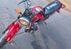Un motociclista herido tras chocar con un auto en pleno centro de Carlos Paz