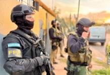 Golpe al narcotráfico en Córdoba: 11 allanamientos, 16 detenidos y más de 16 kilos de droga secuestrada