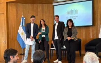 La Legislatura distinguió a Willy Magia y Mago Matus por el show “Épico Legendario”